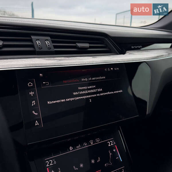Внедорожник / Кроссовер Audi e-tron 2019 в Киеве фото 47 Внедорожник / Кроссовер Audi e-tron 2019 в Киеве