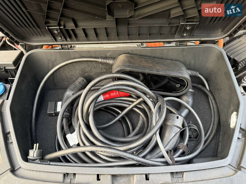 Внедорожник / Кроссовер Audi e-tron 2023 в Черновцах фото 107 Внедорожник / Кроссовер Audi e-tron 2023 в Черновцах