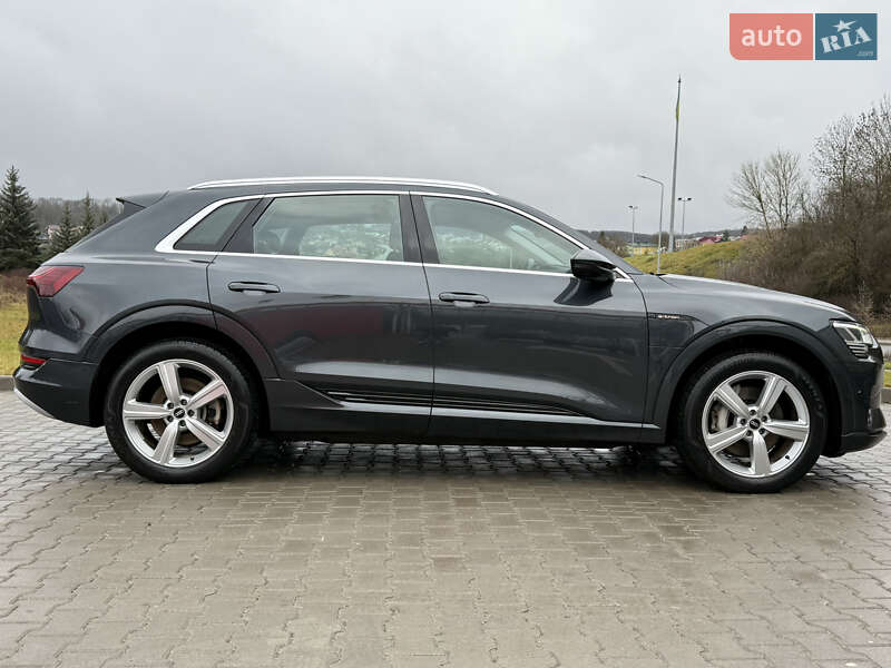 Внедорожник / Кроссовер Audi e-tron 2021 в Тернополе фото 11 Внедорожник / Кроссовер Audi e-tron 2021 в Тернополе