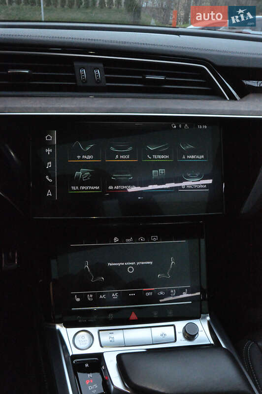Внедорожник / Кроссовер Audi e-tron 2020 в Львове фото 11 Внедорожник / Кроссовер Audi e-tron 2020 в Львове