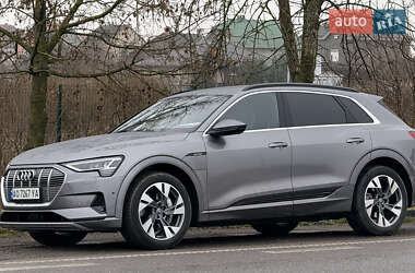 Внедорожник / Кроссовер Audi e-tron 2019 в Ужгороде