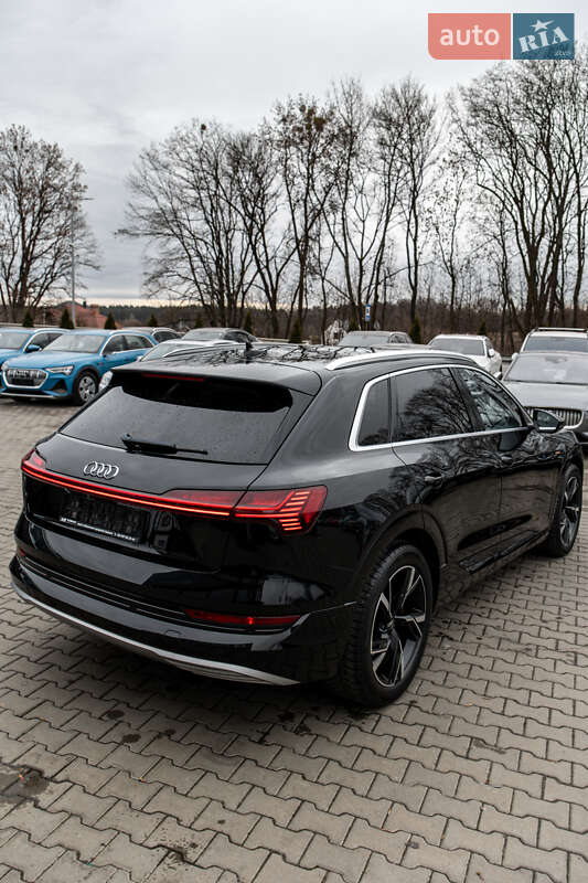 Внедорожник / Кроссовер Audi e-tron 2021 в Львове фото 30 Внедорожник / Кроссовер Audi e-tron 2021 в Львове