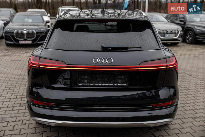 Внедорожник / Кроссовер Audi e-tron 2021 в Львове фото 41 Внедорожник / Кроссовер Audi e-tron 2021 в Львове