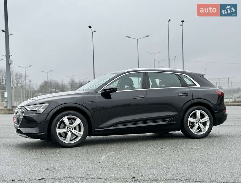 Внедорожник / Кроссовер Audi e-tron 2020 в Львове