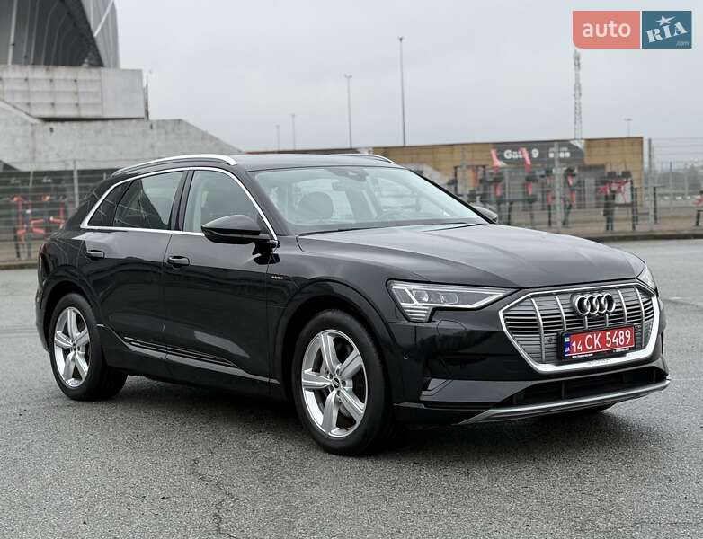 Внедорожник / Кроссовер Audi e-tron 2020 в Львове