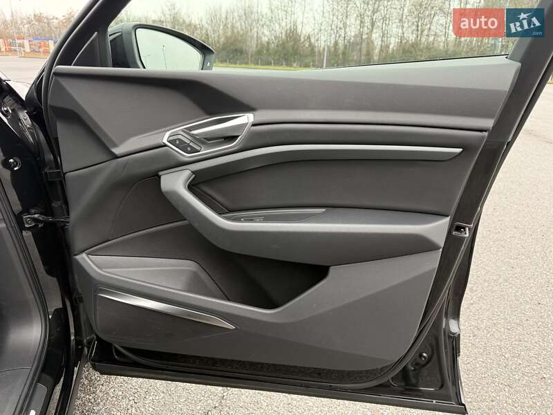 Внедорожник / Кроссовер Audi e-tron 2020 в Львове