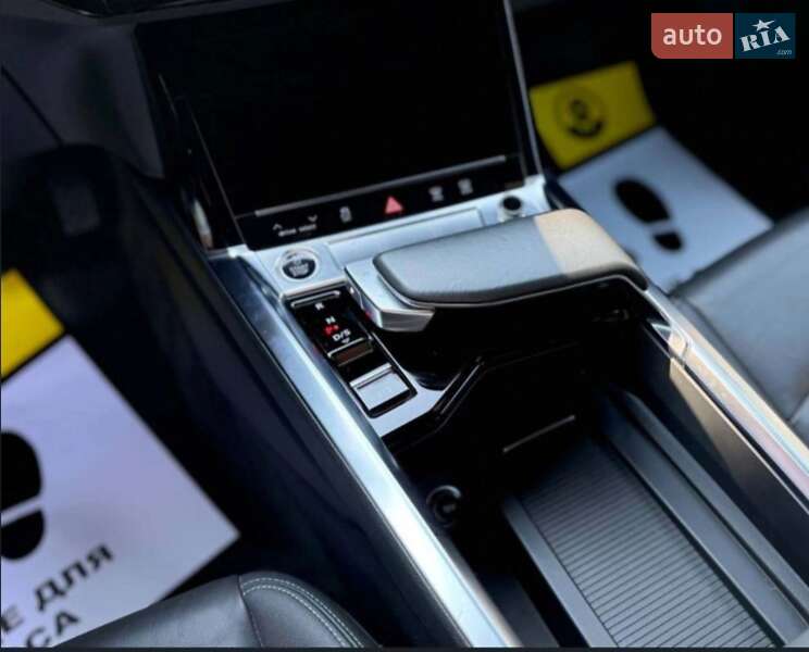 Внедорожник / Кроссовер Audi e-tron 2021 в Черновцах