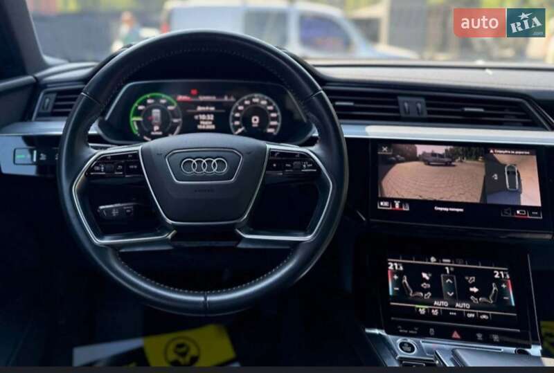 Внедорожник / Кроссовер Audi e-tron 2021 в Черновцах
