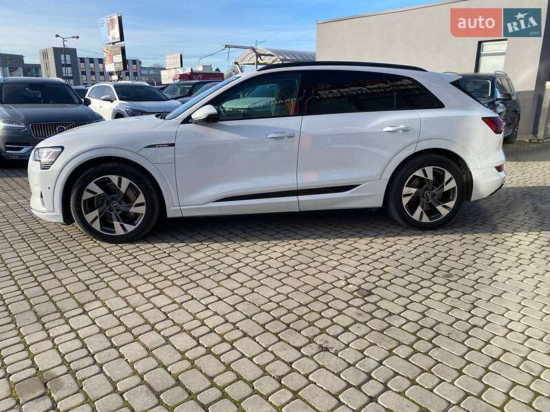 Внедорожник / Кроссовер Audi e-tron 2021 в Львове фото 5 Внедорожник / Кроссовер Audi e-tron 2021 в Львове