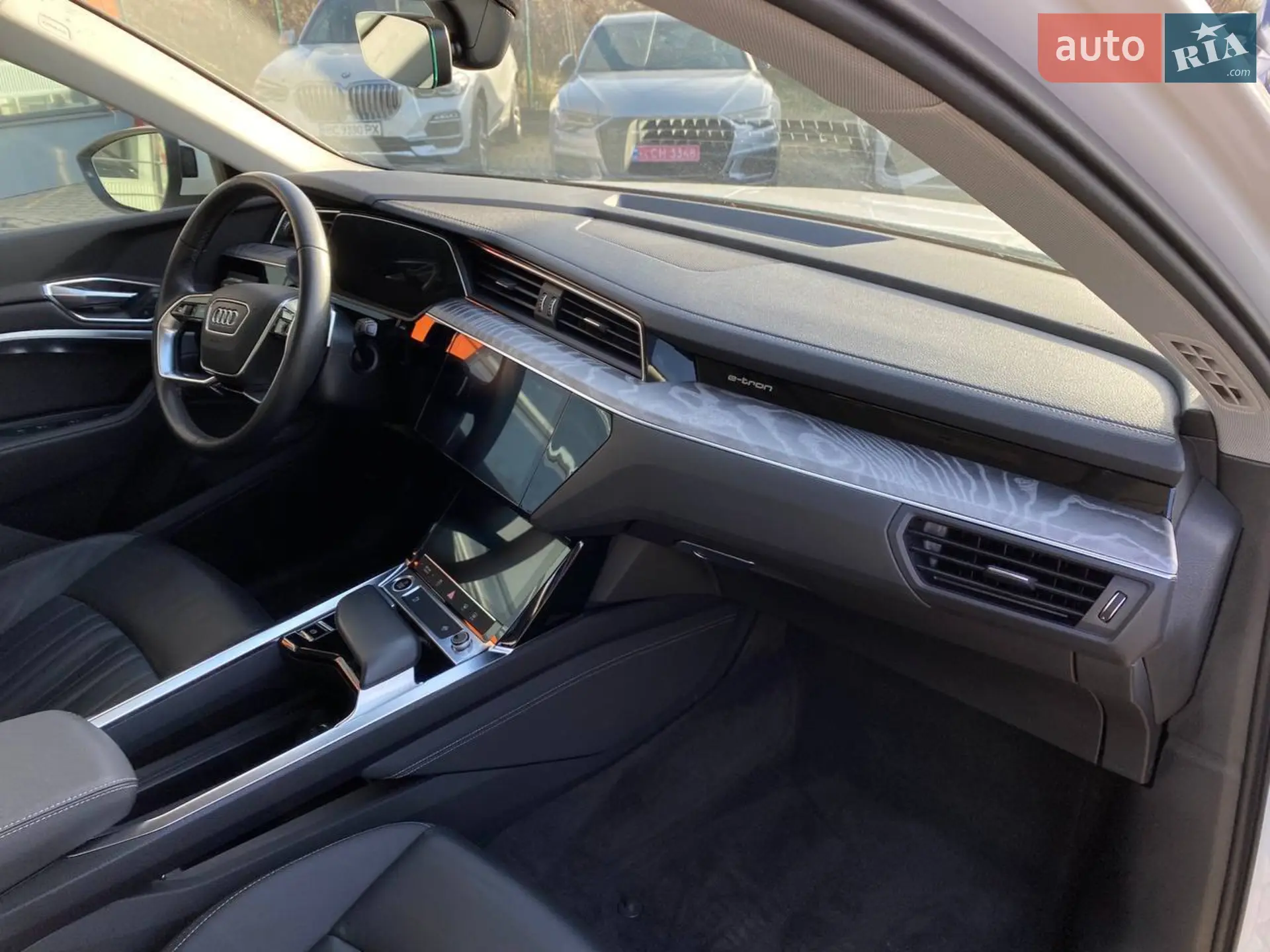 2021 Audi e-tron - мініатюра 10