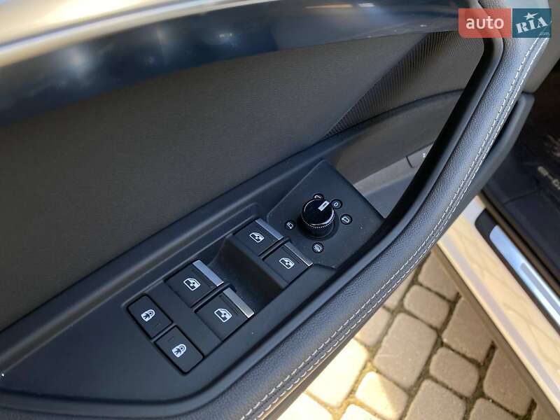 Внедорожник / Кроссовер Audi e-tron 2021 в Львове фото 13 Внедорожник / Кроссовер Audi e-tron 2021 в Львове