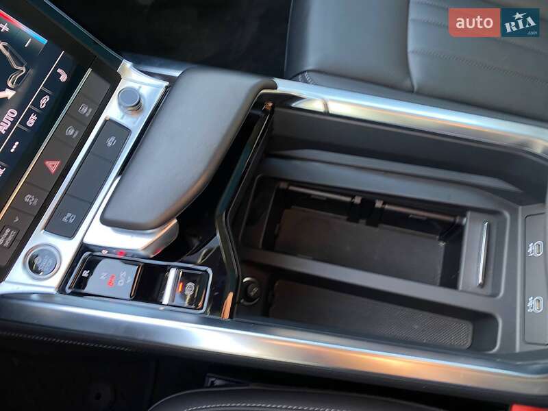 Внедорожник / Кроссовер Audi e-tron 2021 в Львове фото 18 Внедорожник / Кроссовер Audi e-tron 2021 в Львове