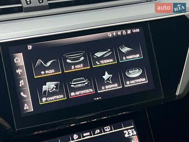 Внедорожник / Кроссовер Audi e-tron 2022 в Днепре