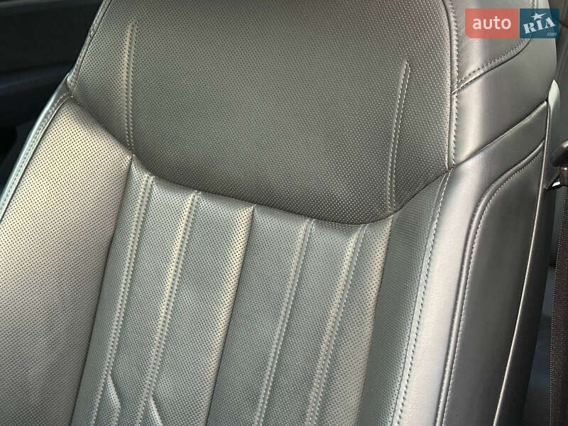 Внедорожник / Кроссовер Audi e-tron 2020 в Ровно