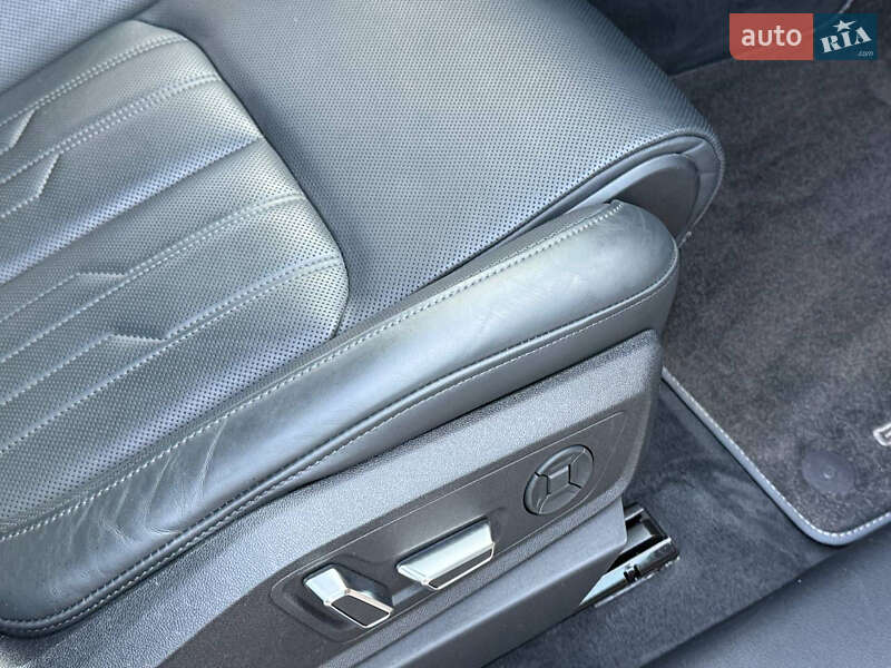 Внедорожник / Кроссовер Audi e-tron 2020 в Ровно