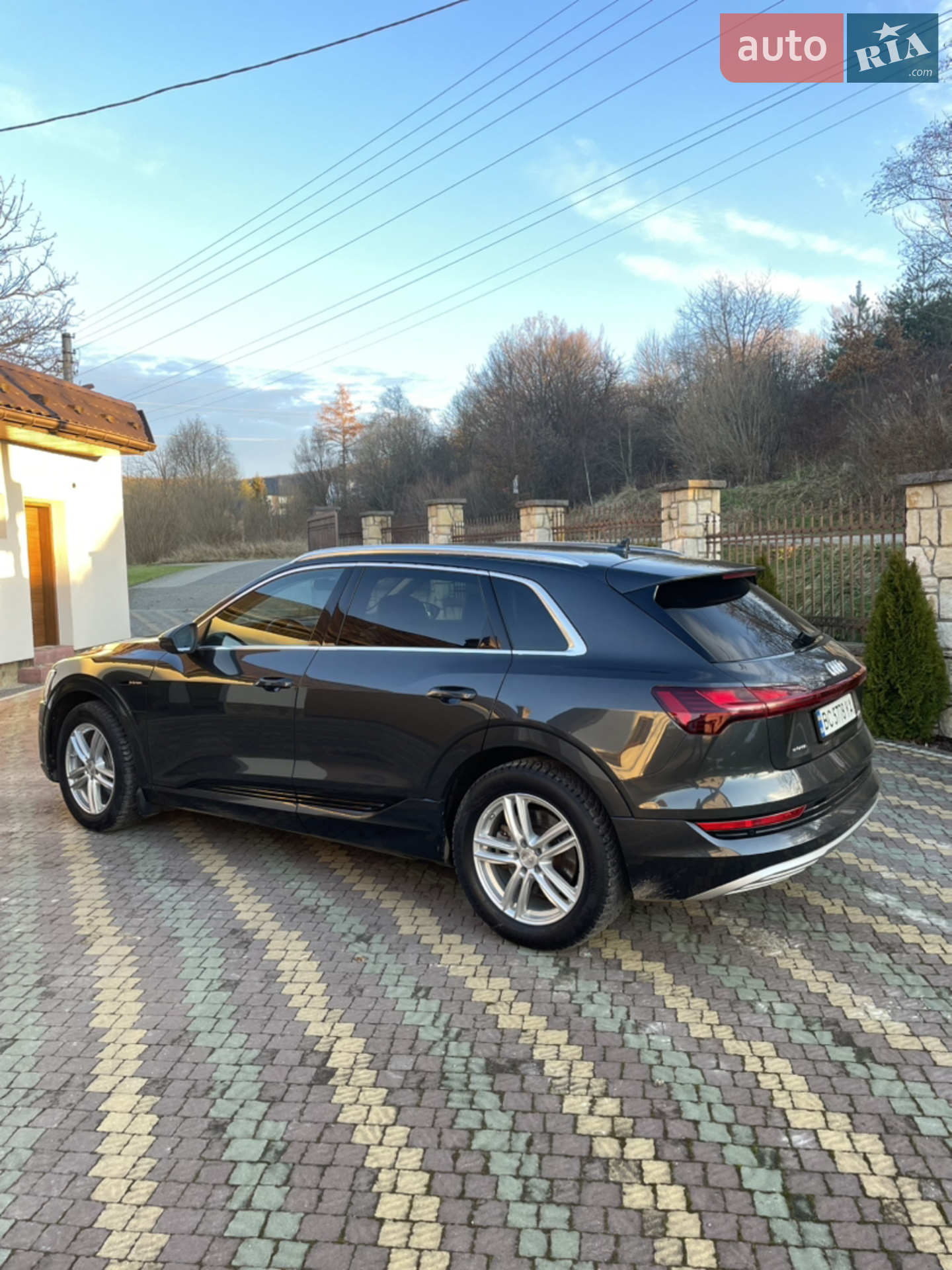 2020 Audi e-tron - мініатюра 4