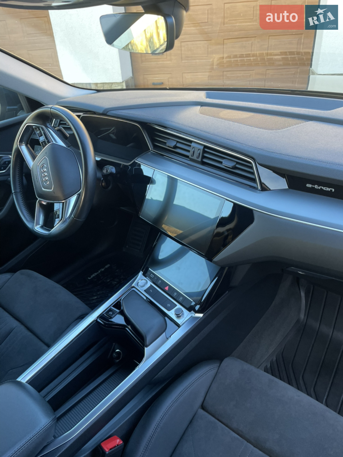 2020 Audi e-tron - мініатюра 20