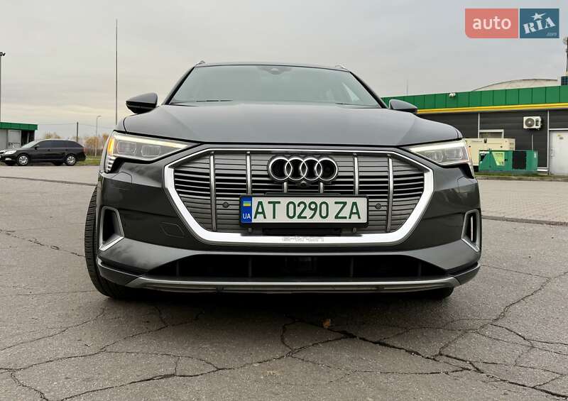 Внедорожник / Кроссовер Audi e-tron 2019 в Ивано-Франковске