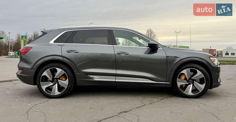 Внедорожник / Кроссовер Audi e-tron 2019 в Ивано-Франковске