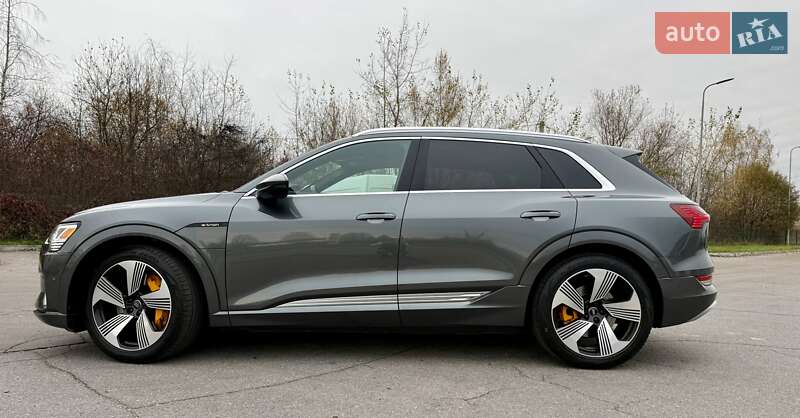 Внедорожник / Кроссовер Audi e-tron 2019 в Ивано-Франковске