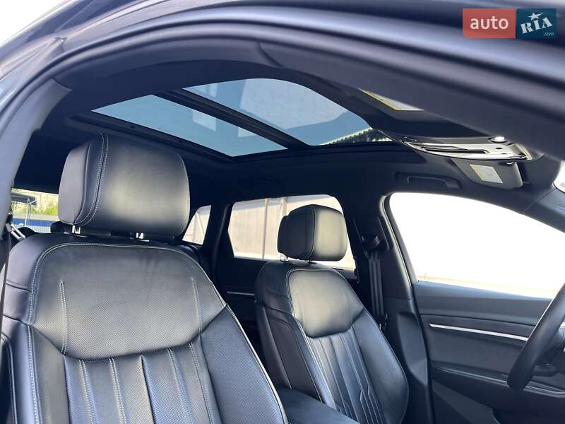 Внедорожник / Кроссовер Audi e-tron 2019 в Ивано-Франковске