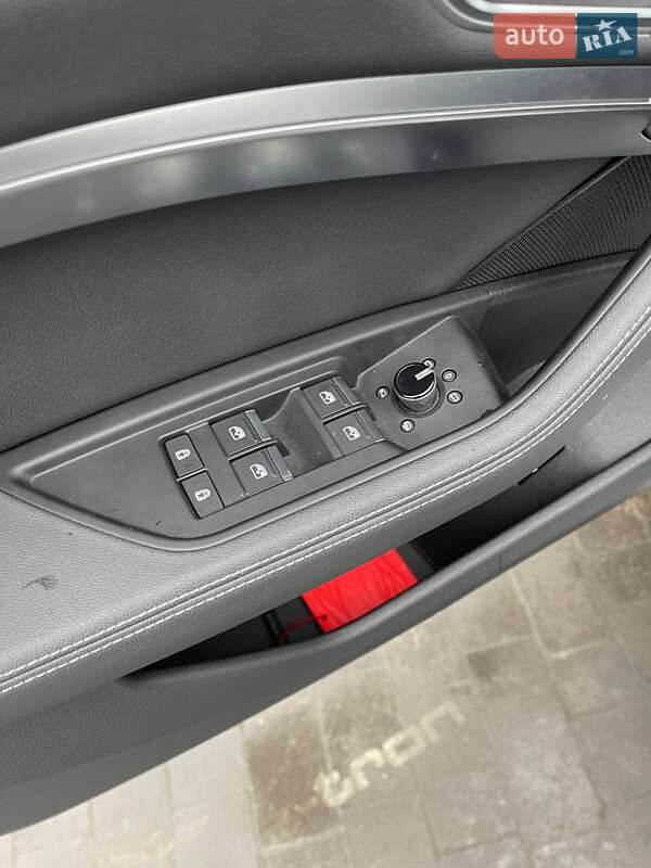 Внедорожник / Кроссовер Audi e-tron 2020 в Львове фото 14 Внедорожник / Кроссовер Audi e-tron 2020 в Львове