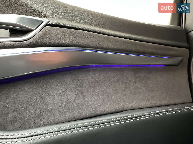 Внедорожник / Кроссовер Audi e-tron 2019 в Мукачево фото 39 Внедорожник / Кроссовер Audi e-tron 2019 в Мукачево