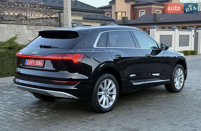 Внедорожник / Кроссовер Audi e-tron 2019 в Ровно