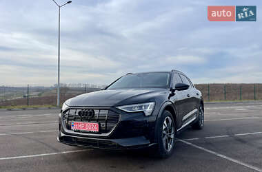 Внедорожник / Кроссовер Audi e-tron 2022 в Ровно