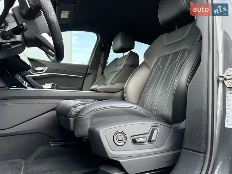 Внедорожник / Кроссовер Audi e-tron 2022 в Мукачево фото 27 Внедорожник / Кроссовер Audi e-tron 2022 в Мукачево