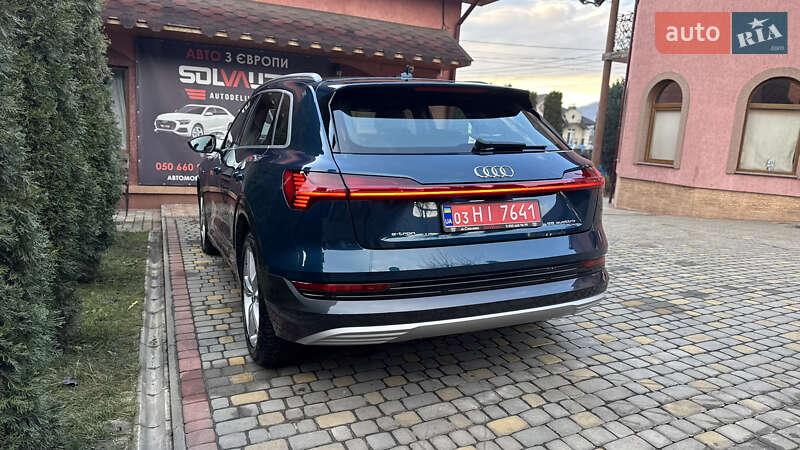 Внедорожник / Кроссовер Audi e-tron 2020 в Сваляве фото 7 Внедорожник / Кроссовер Audi e-tron 2020 в Сваляве