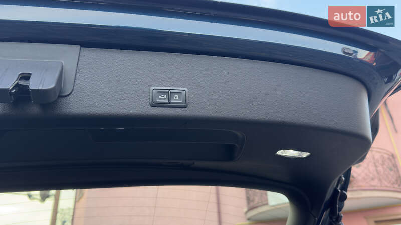 Внедорожник / Кроссовер Audi e-tron 2020 в Сваляве фото 26 Внедорожник / Кроссовер Audi e-tron 2020 в Сваляве