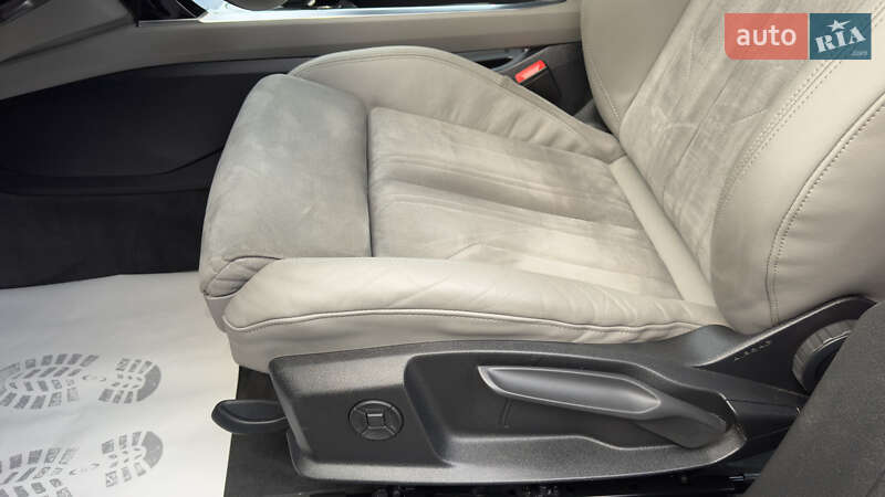 Внедорожник / Кроссовер Audi e-tron 2020 в Сваляве фото 57 Внедорожник / Кроссовер Audi e-tron 2020 в Сваляве