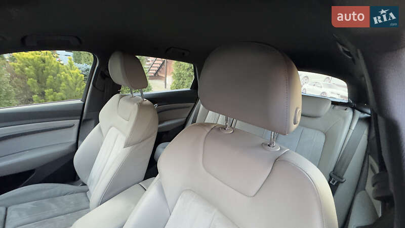 Внедорожник / Кроссовер Audi e-tron 2020 в Сваляве фото 99 Внедорожник / Кроссовер Audi e-tron 2020 в Сваляве