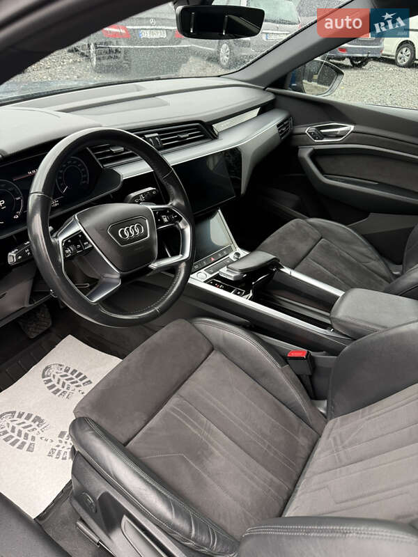 Внедорожник / Кроссовер Audi e-tron 2019 в Дрогобыче