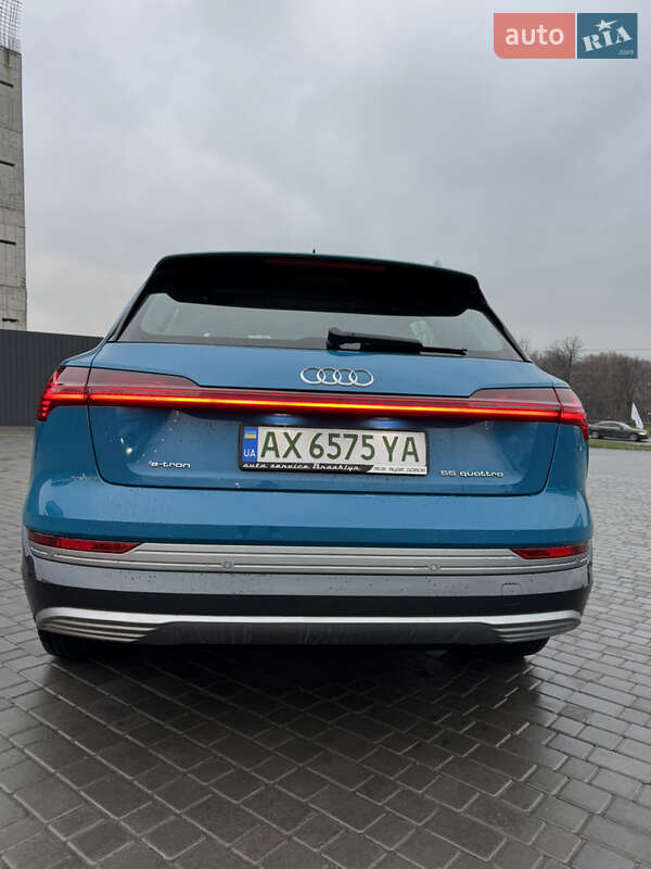 Внедорожник / Кроссовер Audi e-tron 2019 в Харькове