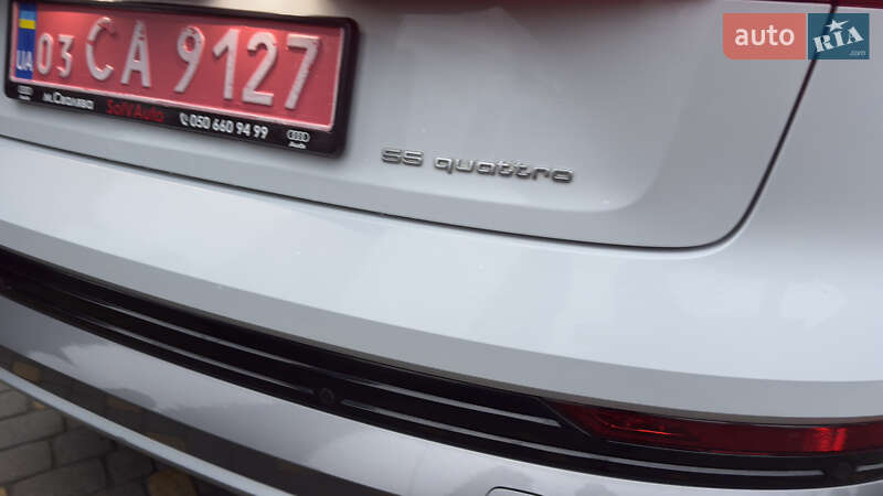 Внедорожник / Кроссовер Audi e-tron 2019 в Сваляве