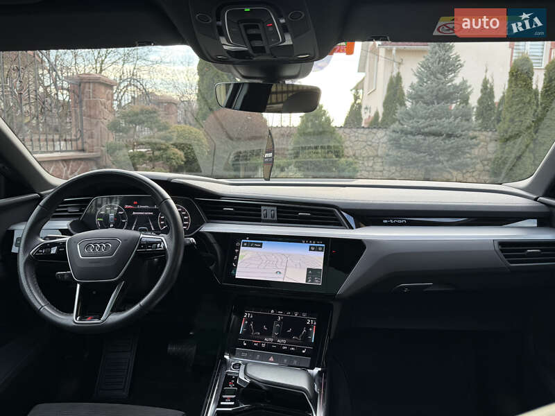 Внедорожник / Кроссовер Audi e-tron 2021 в Тернополе