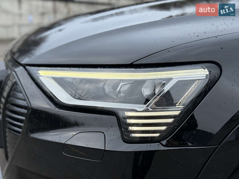 Внедорожник / Кроссовер Audi e-tron 2021 в Ровно фото 18 Внедорожник / Кроссовер Audi e-tron 2021 в Ровно