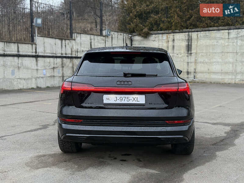 Внедорожник / Кроссовер Audi e-tron 2021 в Ровно фото 22 Внедорожник / Кроссовер Audi e-tron 2021 в Ровно