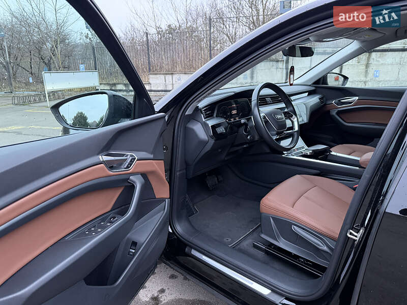 Внедорожник / Кроссовер Audi e-tron 2021 в Ровно фото 60 Внедорожник / Кроссовер Audi e-tron 2021 в Ровно