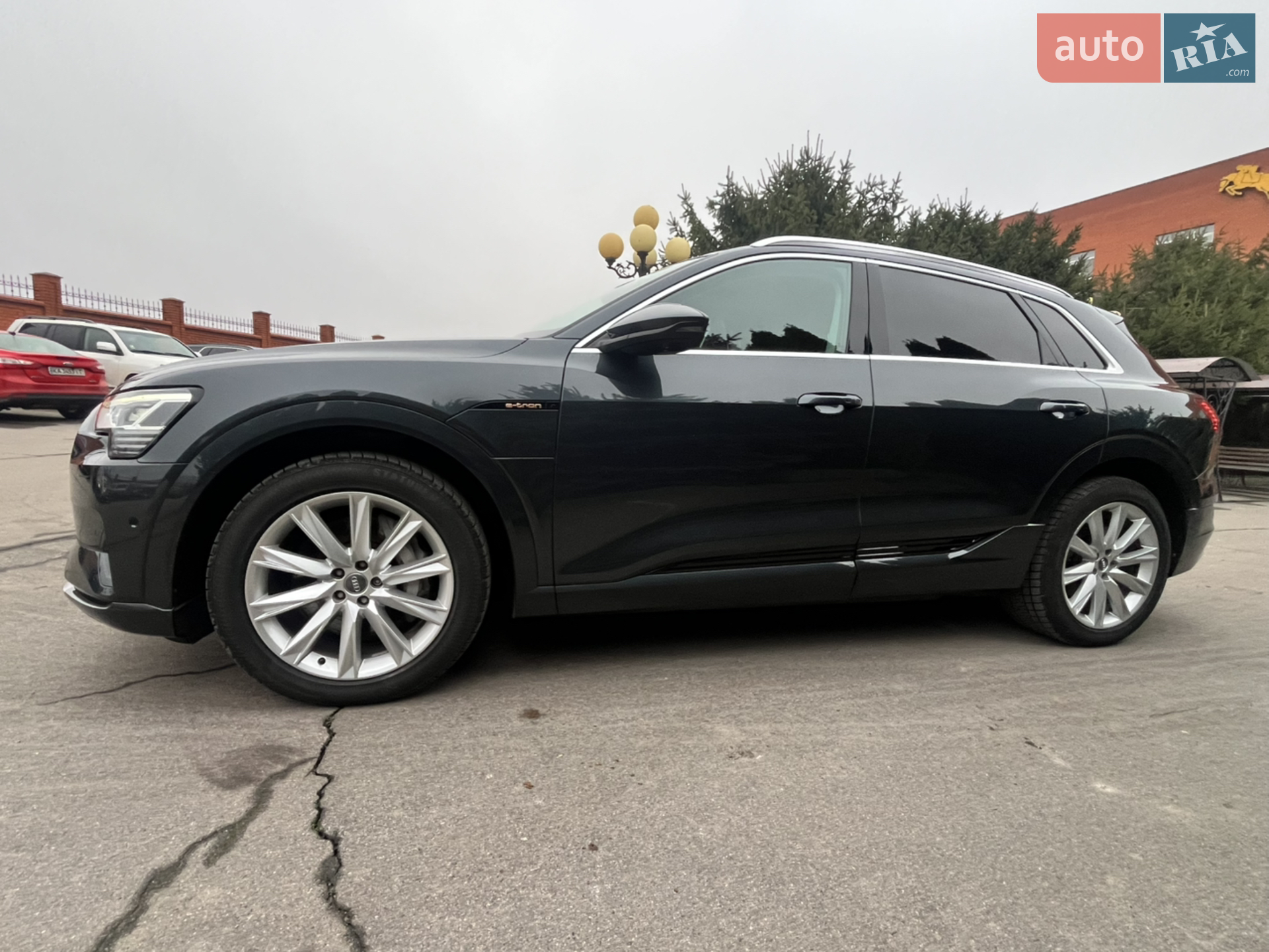 2020 Audi e-tron - мініатюра 49