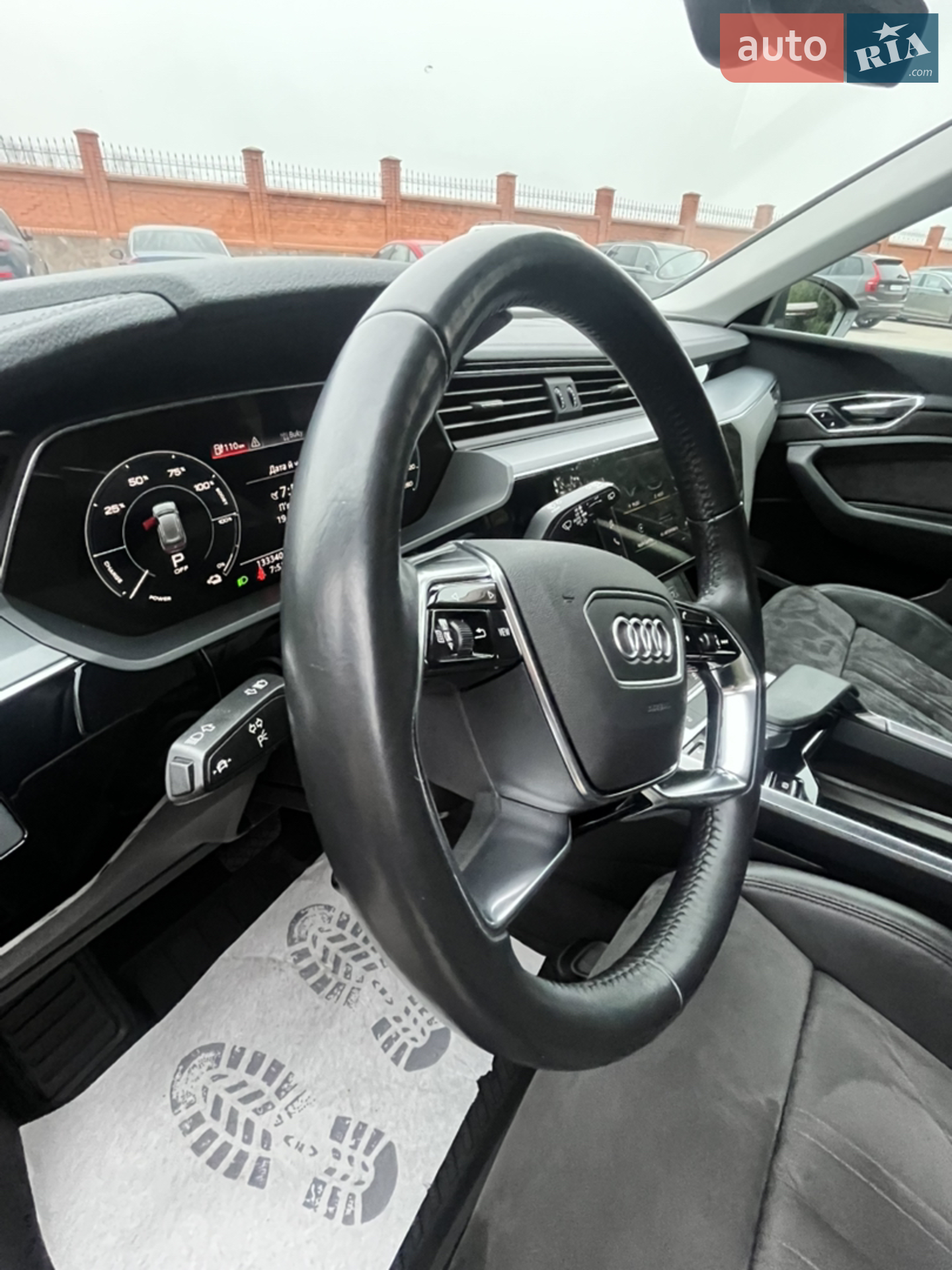 2020 Audi e-tron - мініатюра 54