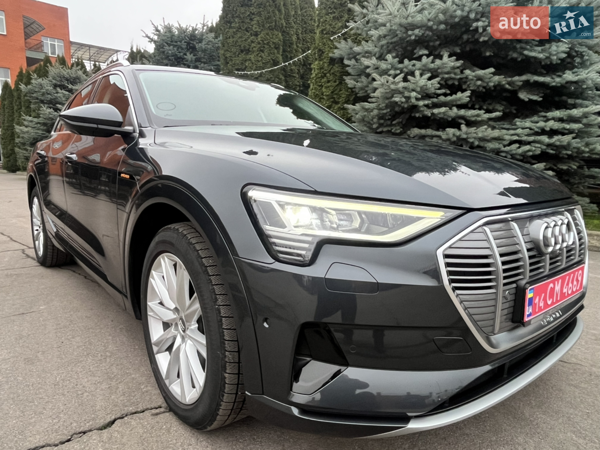 2020 Audi e-tron - мініатюра 59