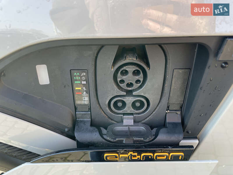 Внедорожник / Кроссовер Audi e-tron 2021 в Львове