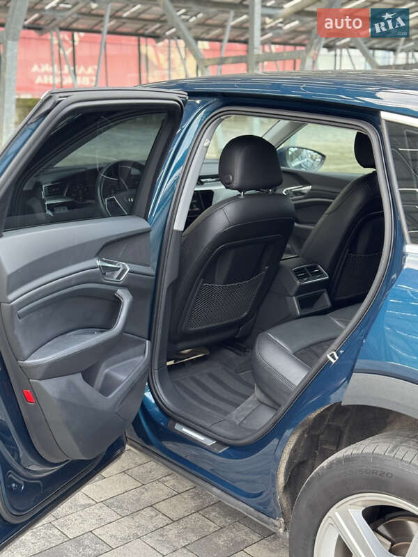 Внедорожник / Кроссовер Audi e-tron 2020 в Львове