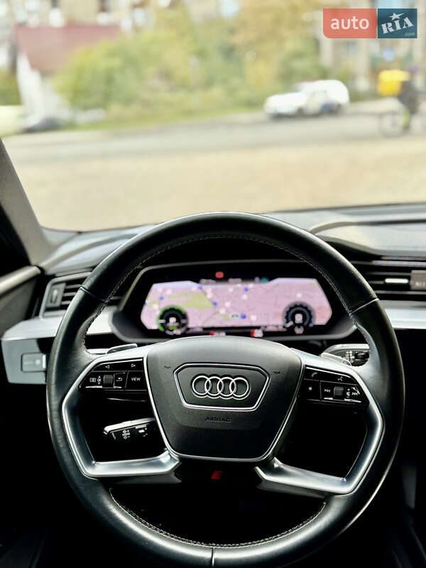 Внедорожник / Кроссовер Audi e-tron 2020 в Львове