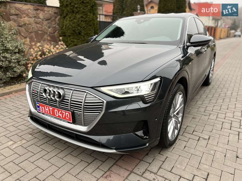 Позашляховик / Кросовер Audi e-tron 2023 в Хмельницькому