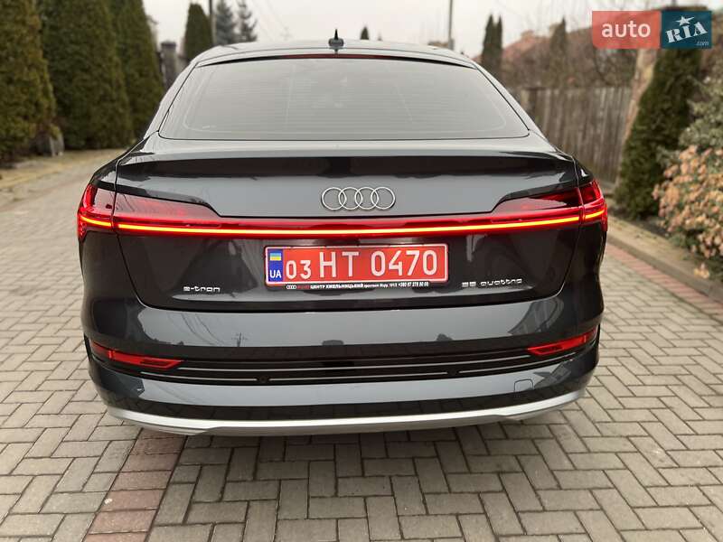 Позашляховик / Кросовер Audi e-tron 2023 в Хмельницькому