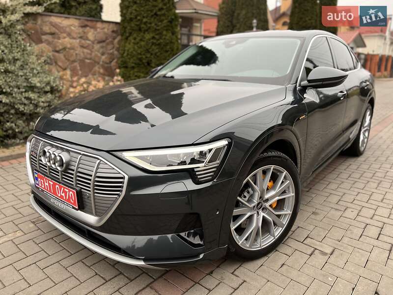 Позашляховик / Кросовер Audi e-tron 2023 в Хмельницькому